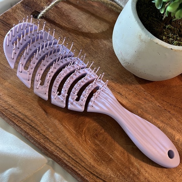 Vented Wet Brush ~ Purple - Picture 3 of 3